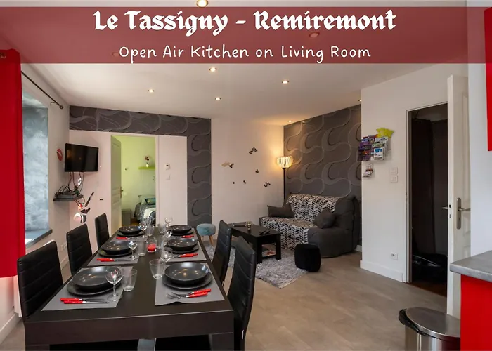 Le Tassigny 3 étoiles - Hyper-centre Balneo Wifi Parking Remiremont